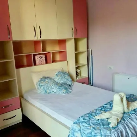 Relax Near The Trees Tiran